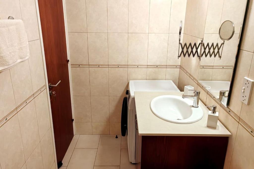 Teo Apartment Paphos Exterior foto